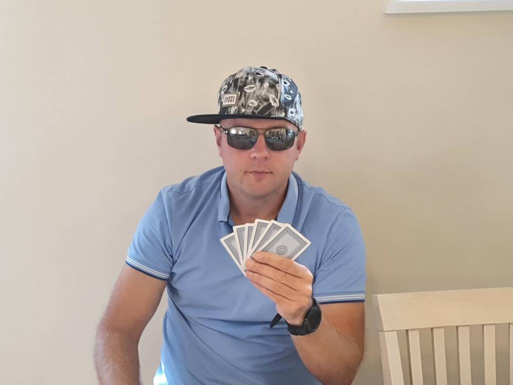 cards2.jpeg cards2.jpeg